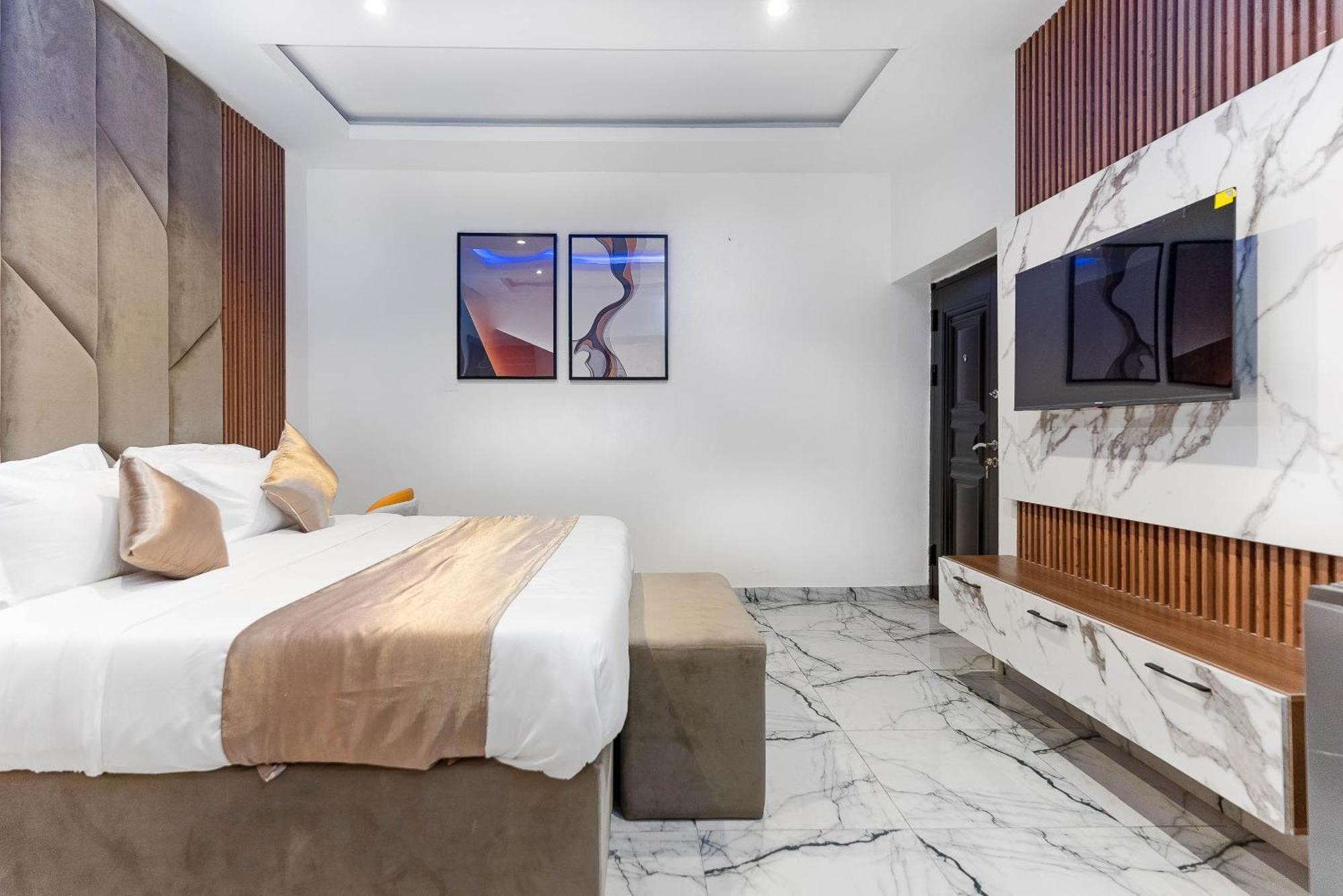 God'S Touch Apartments Remi Fani Kayode Gra. 伊凯贾 外观 照片
